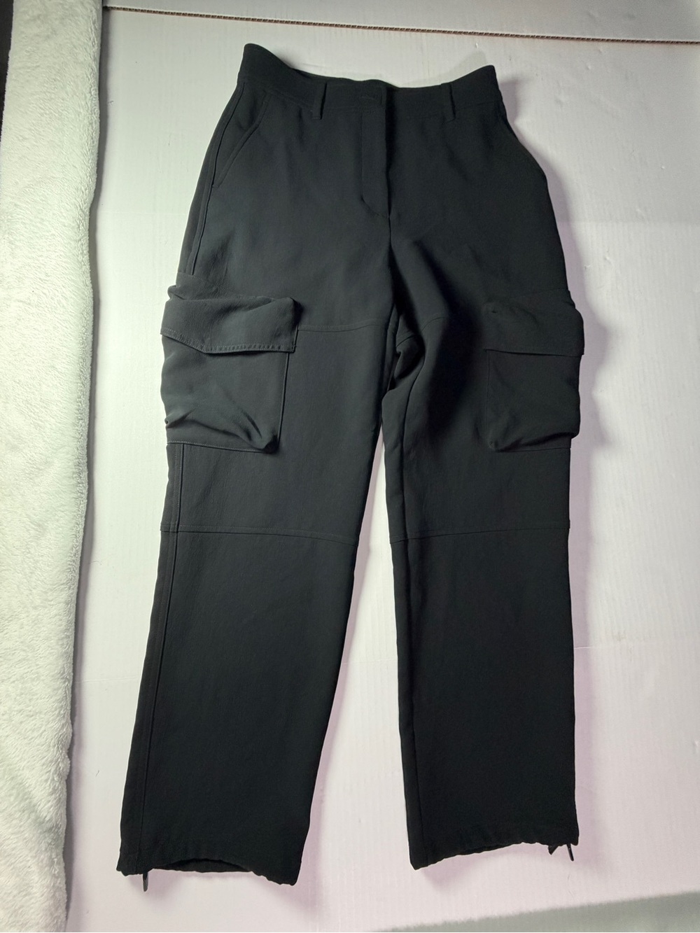 Aritzia Wilfred Black Cargo Track Joggers